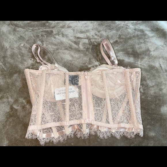 Nude Windsor Corset/Bustier - Picture 2 of 3